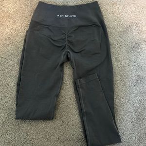 Alphalete amplify leggings, scrunch, grey, size small. Lightly worn